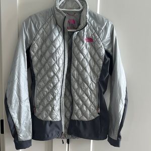 Women’s Northface Jacket